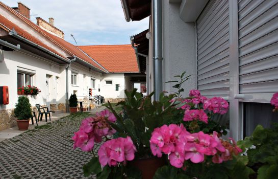 Hungária Apartments