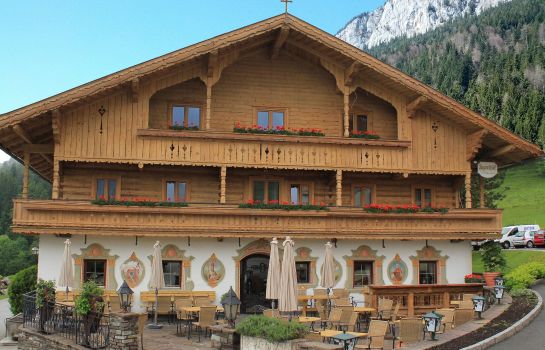 Agerhof Ihr Wirtshaus auf der Söller Sonnseit’n