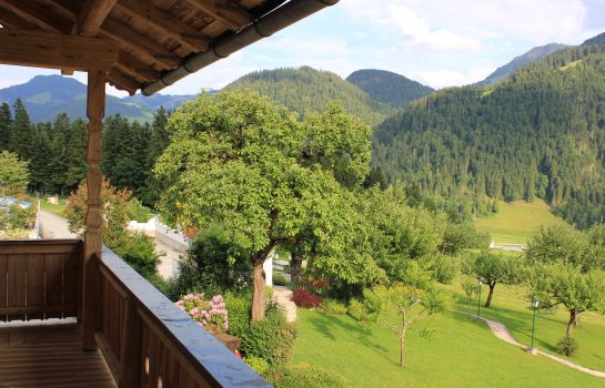 Agerhof Ihr Wirtshaus auf der Söller Sonnseit’n