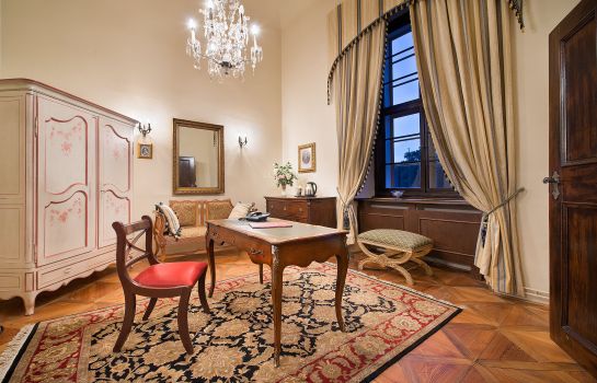 Chateau Loucen Garden Retreat