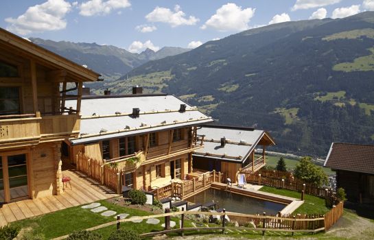 HochLeger Chalets Deluxe