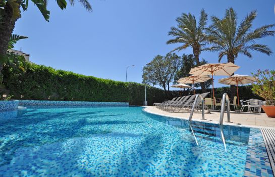 Arainn Resort