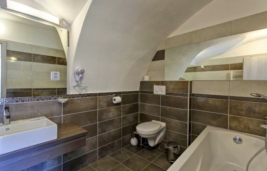 U Tří hrušek Suites & Apartments