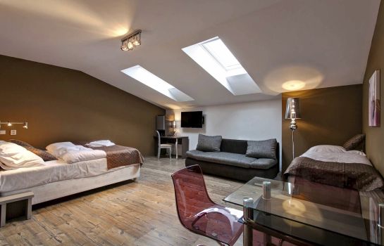 U Tří hrušek Suites & Apartments