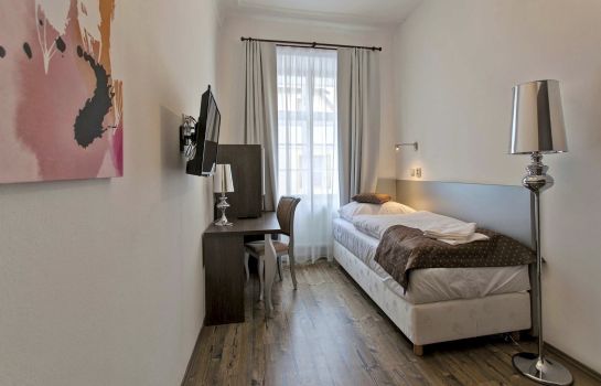 U Tří hrušek Suites & Apartments