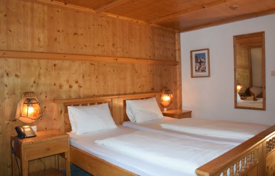 Hotel Basur - das Schihotel am Arlberg