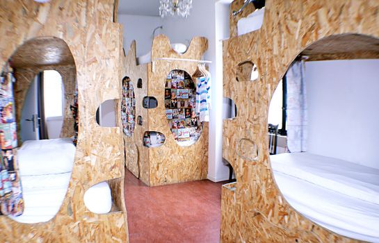 Sunset Destination Hostel
