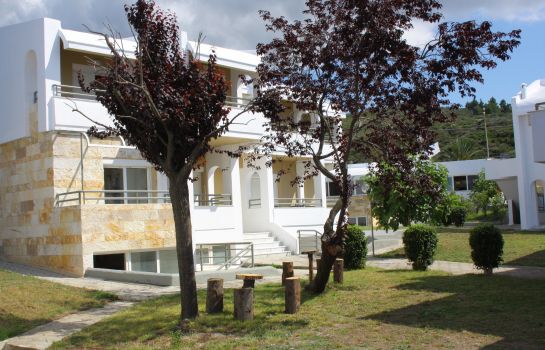Skion Palace BEACH HOTEL