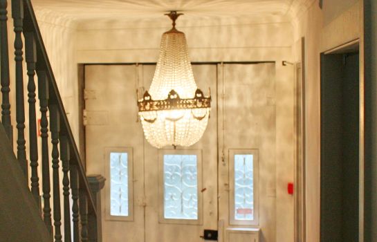 Trovador Guest House