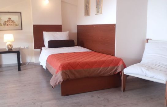 Kripis Studios Thessaloniki