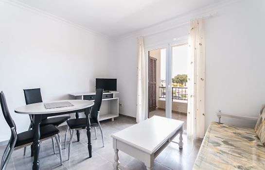 Apartamentos YourHouse Alcudia