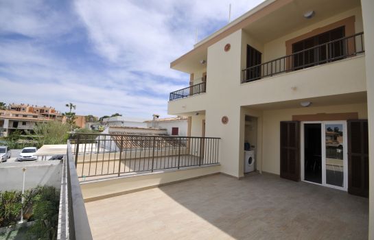 Apartamentos YourHouse Alcudia