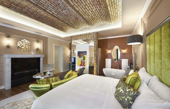 Aria Hotel Budapest by Library Hotel Collection