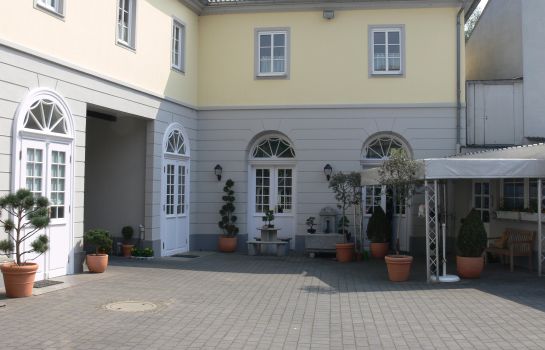 Hotel Kranig Das kleine Gaestehaus im Herzen von Biebrich
