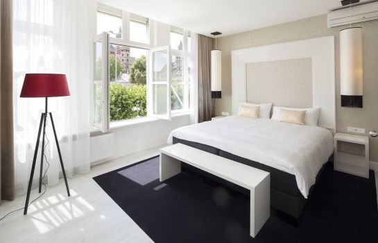 Le Theatre Hotel