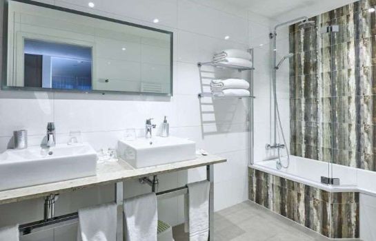 Brit Airport Club Hotel - Aéroport Bâle Mulhouse