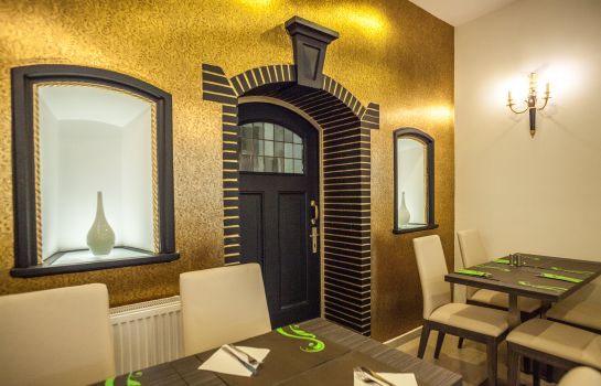 Dansaert Hotel