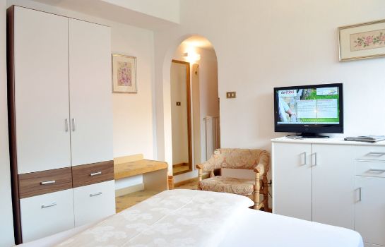 Hotel Karin