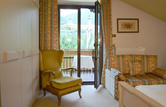 Hotel Karin