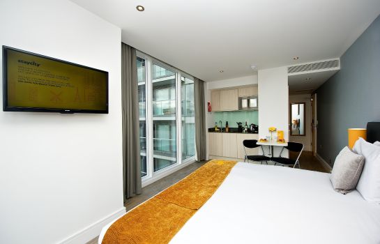 Staycity Aparthotels London Greenwich Deptford Bridge Station