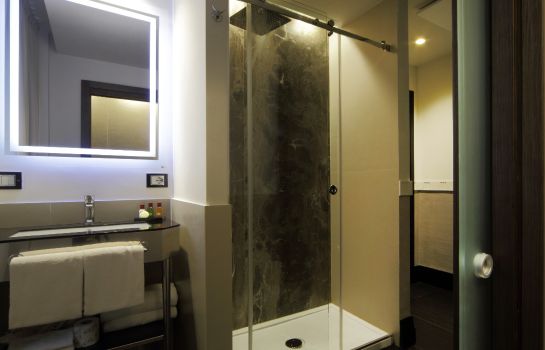 Mood Suites Tritone
