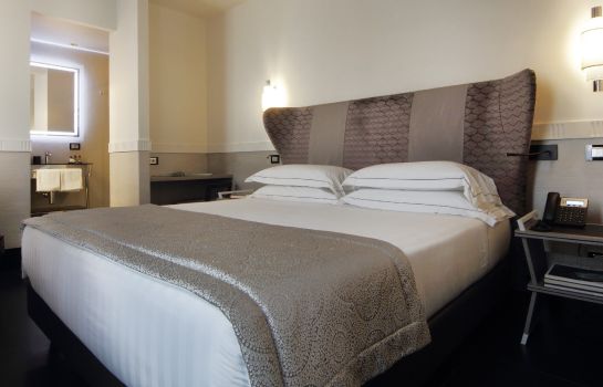 Mood Suites Tritone