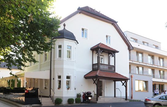 Thb Ferienwohnung Lechner Hotel In Bad Schallerbach