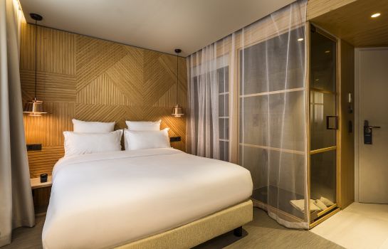 9 Hotel Paquis