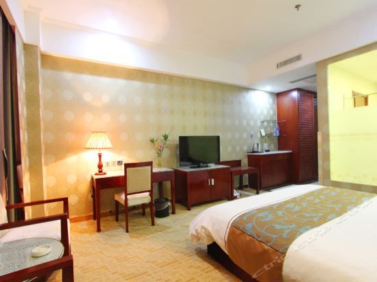 Langyi Business Hotel (Weifang)