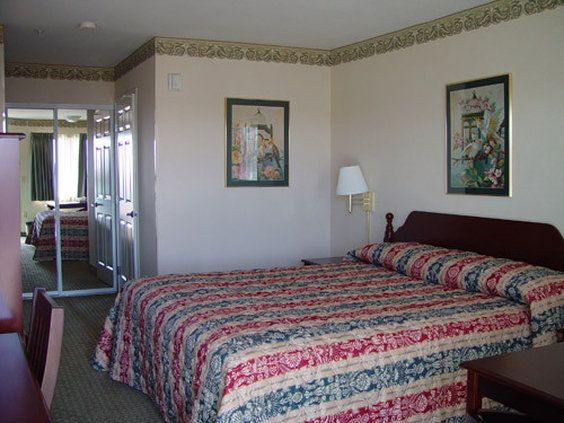 Surestay By Best Western Castro Valley - Castro Valley, CA