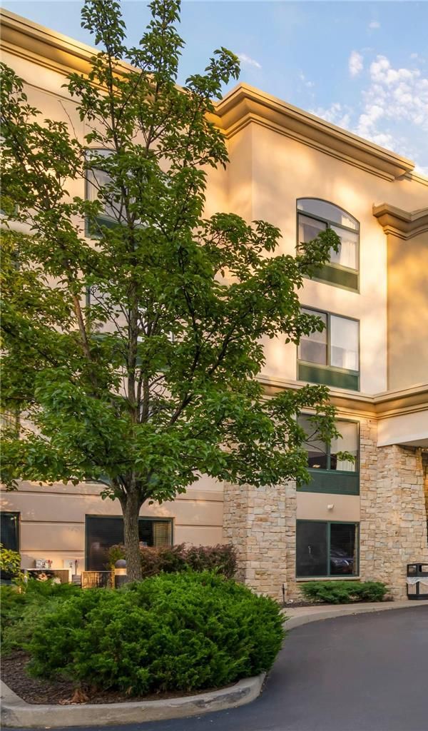 Comfort Inn & Suites Lake George - Lake George, NY