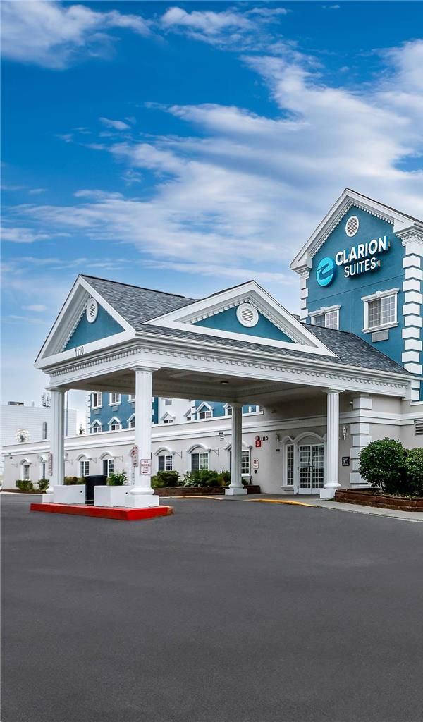 Clarion Suites Anchorage Downtown - Anchorage, AK