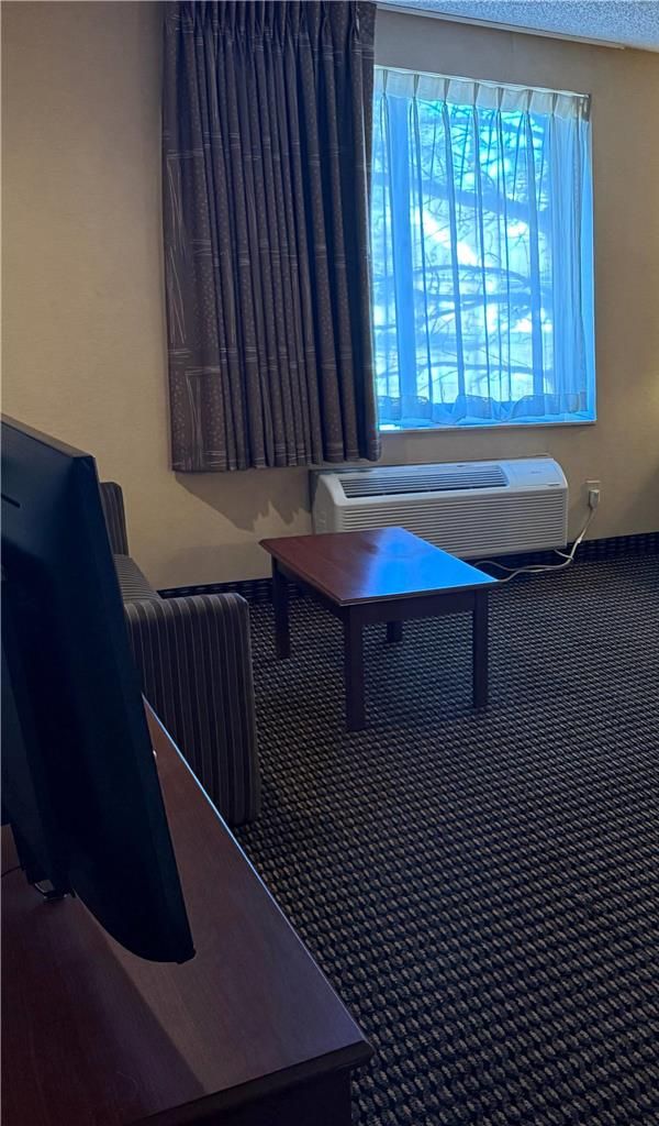 Wingate By Wyndham Livonia - Livonia, MI