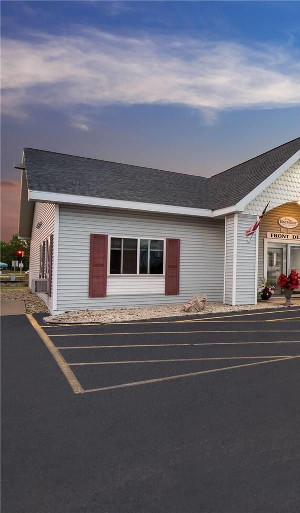 Baymont By Wyndham Marinette - Door County, WI