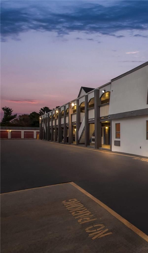 Days Inn By Wyndham Chesapeake - チェサピーク, VA