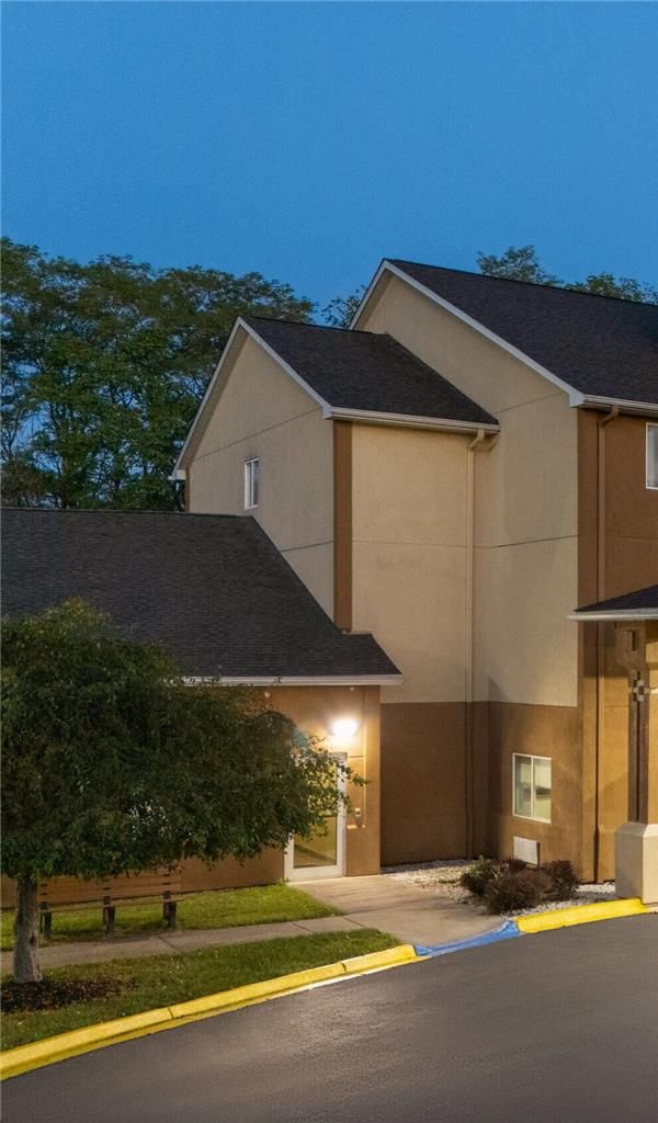 Baymont By Wyndham Piqua - Troy, OH