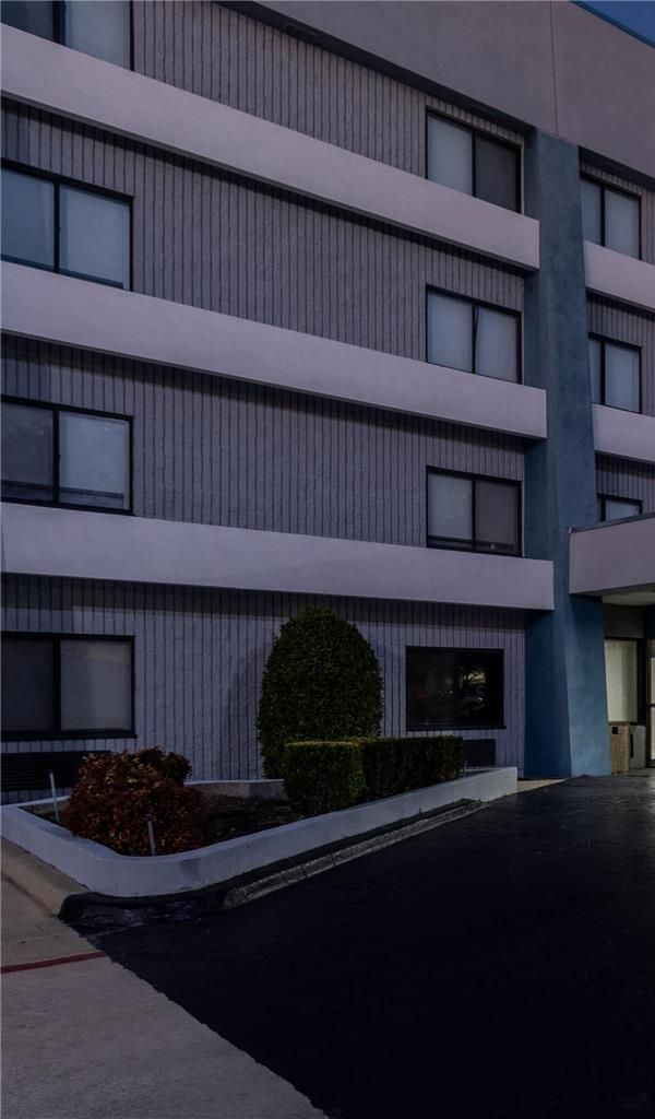 Baymont By Wyndham Arlington - Arlington