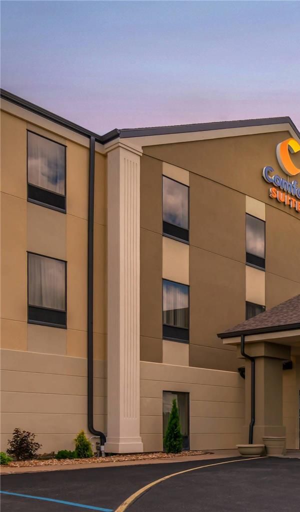 Comfort Suites Jefferson City - Jefferson City, MO