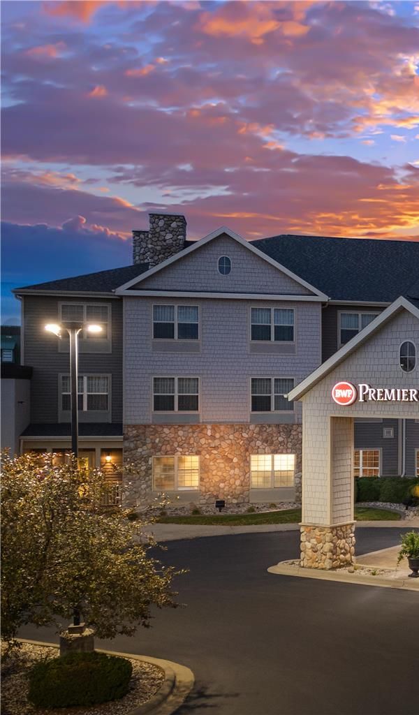 Best Western Premier Bridgewood Resort Hotel - Wisconsin