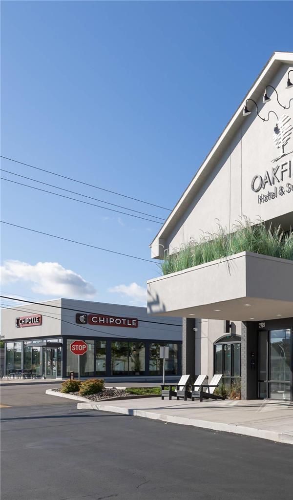 Oakfield Hotel & Suites Rochester An Ascend Collection Hotel - Rochester, NY