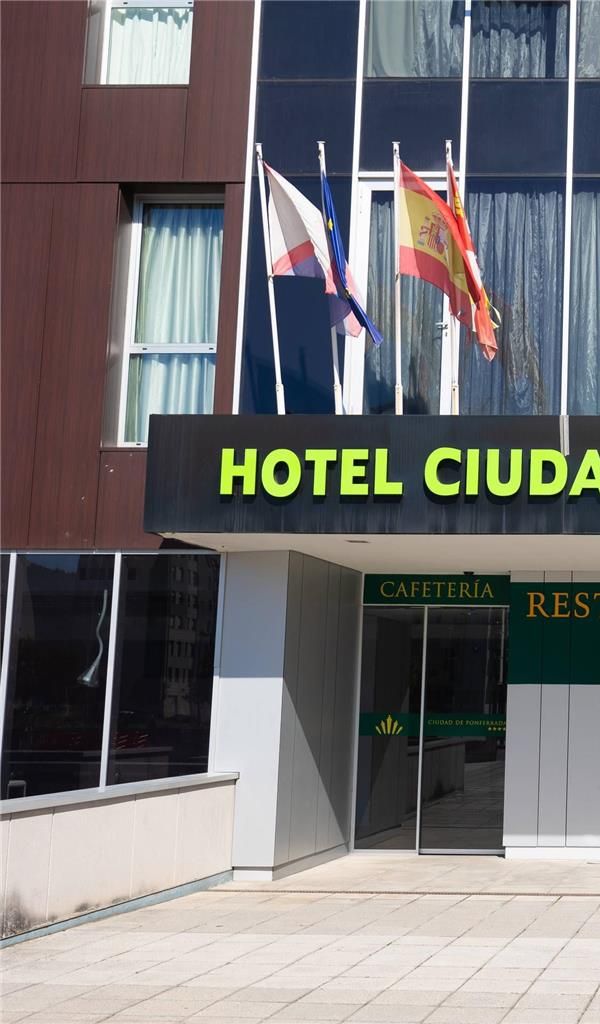 Hotel Ciudad De Ponferrada An Ascend Collection Hotel - Ponferrada