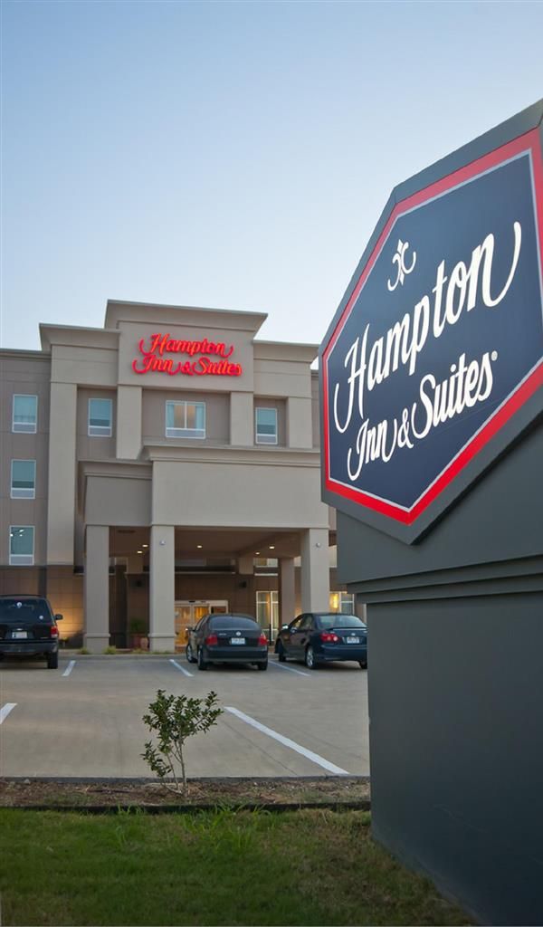Hampton Inn & Suites Denison - Lake Texoma