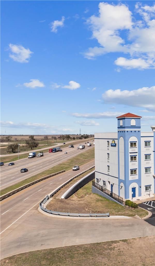 Days Inn By Wyndham Salado - Temple, TX