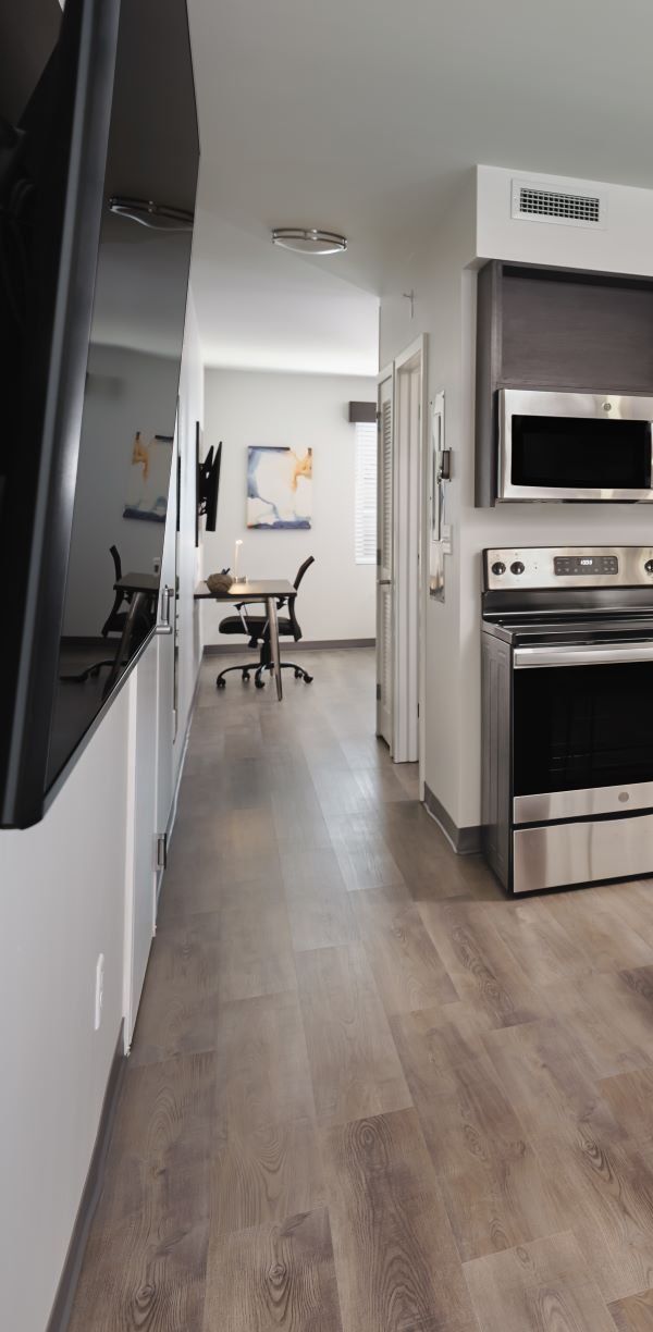 Stayapt Suites Auburn - Auburn, AL