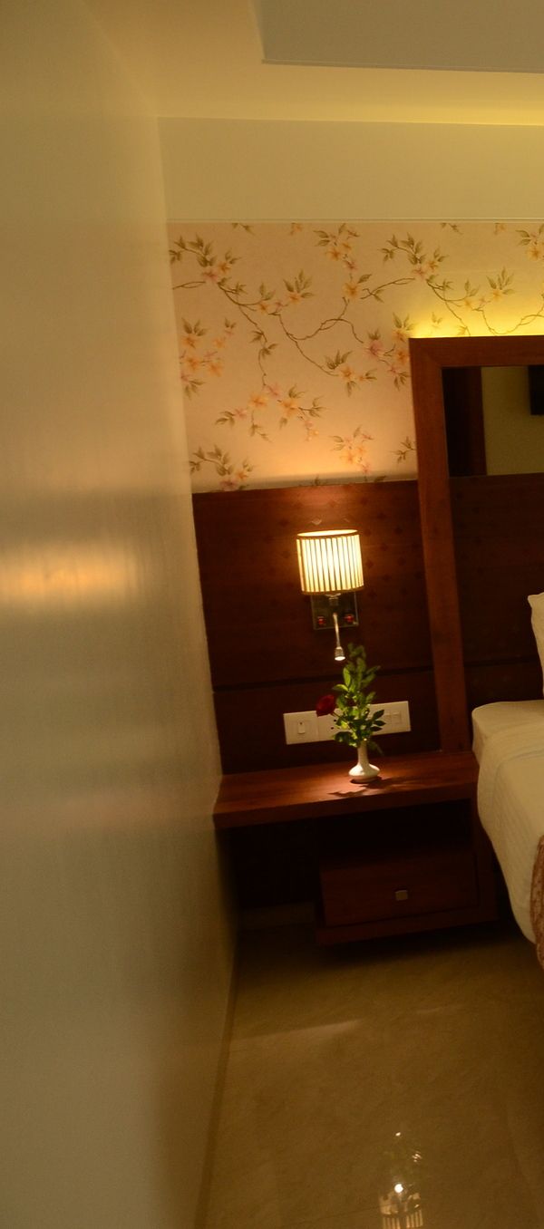 Srikrishna Paradise Hotel Srikrishna Paradise Hotel - Thane