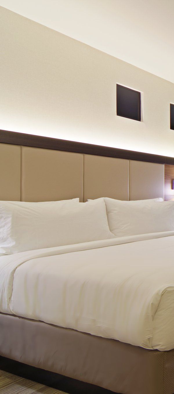 Holiday Inn Express & Suites Phoenix North - Scottsdale By Ihg - Phoenix