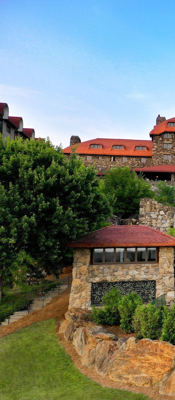 The Omni Grove Park Inn And Spa - Weaverville, NC
