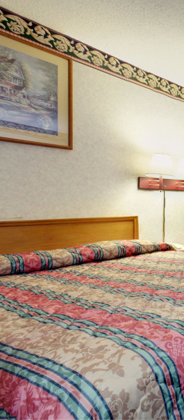 Americas Best Value Inn & Suites Macon At Eisenhower Pkwy - Macon, GA