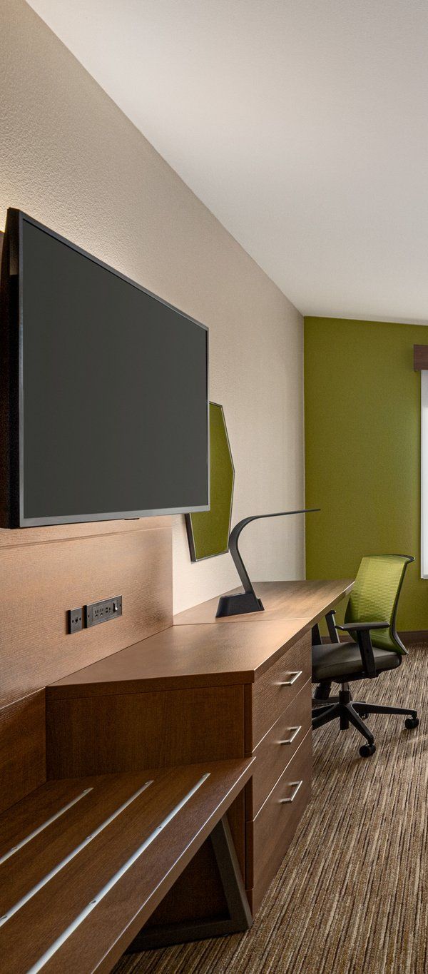 Holiday Inn Express & Suites Hayward - Castro Valley By Ihg - Hayward, CA