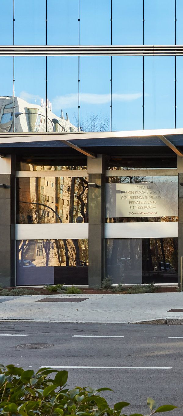 Crowne Plaza Madrid Centre Retiro By Ihg - Madrid